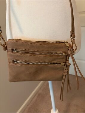 Crossbody bag